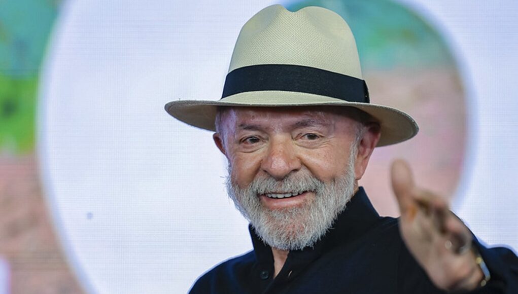 Lula-em-mato-Grosso.jpg