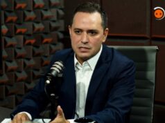 11:59 –
Deputado não prevê conflito entre Janaina e Pivetta em possível federação