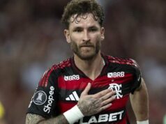 Flamengo vence Táchira e avança em segundo na Libertadores