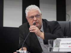 âEstamos tomando outro caminhoâ, diz VanderlÙcio ao negar influência polÙtica em indicaçÙ
o para CuiabÙ Regula :: NotÙcias de MT