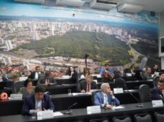 ‘Temos 84 dias de descanso’, diz vereador que quer acabar com férias no meio do ano