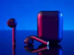 Fones de ouvido com IA transformam a transcrição de reuniões