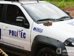 Homem é executado com tiros na cabeça dentro de casa na frente dos filhos pequenos