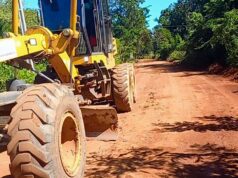 Prefeitura intensifica serviços de patrolamento no Engordador e Colinas Verdejantes