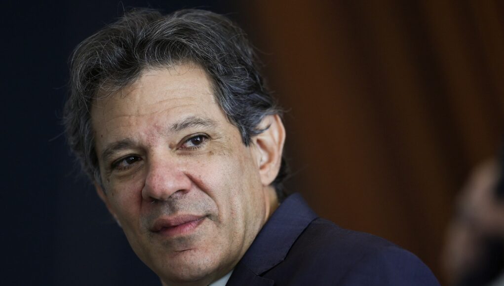 2025-06-03T151211Z_762742195_RC20VEAB48YU_RTRMADP_3_BRAZIL-ECONOMY.jpg