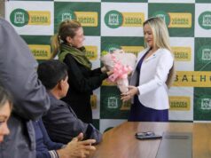 Flávia e Tião empossam 1ª secretária de Governo da história de Várzea Grande