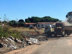 Prefeitura de Várzea Grande retira 30 toneladas de entulho do Hélio Ponce