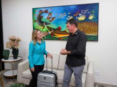 Moretti reforça solidariedade com doações ao Bazar Solidário da ALMT