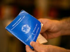 Brasil cria 149 mil vagas de emprego com carteira assinada em maio