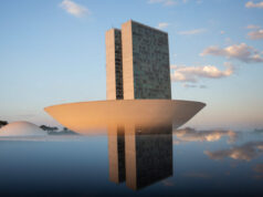 Congresso derruba veto de Lula e Fundo Partidário terá R$ 164 mi a mais