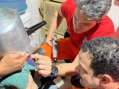 Sufoco: criança passa mais de uma hora com cabeça presa em panela