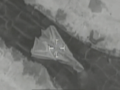 Israel atinge alvos militares em 6 aeroportos no Irã