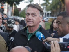 Bolsonaro diz que enviou R$ 2 milhões para Eduardo nos EUA