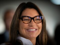 Janja vê ativismo judicial e pede fim de ação por uso de aviões da FAB