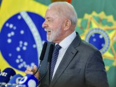 Lula diz que Brasil não exporta bomba atômica: “Não queremos destruir”