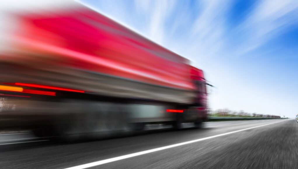Transportadoras-investem-em-novo-diesel-.-Credito-da-imagem-Freepik-1024x683.jpg