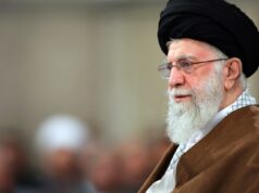 Após ataque dos EUA, líder supremo do Irã diz que Israel será punido