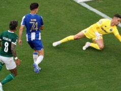 Palmeiras estreia no Mundial com dignidade em jogo ‘padrão Brasil’