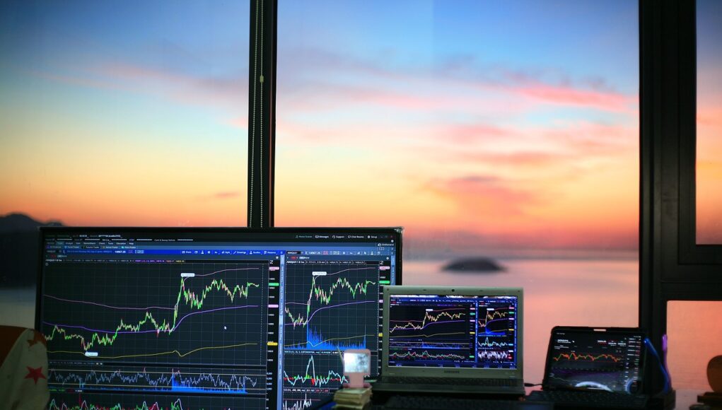 stock-trading-6525081_1280.jpg