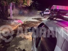 Dupla em motocicleta mata mulher com pelo menos 10 tiros na rua