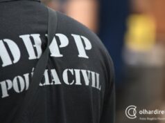 Primo encontra homem de 30 anos morto com ferimento na cabeça