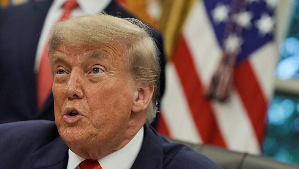 2025-06-30T235636Z_2_LYNXMPEL5T154_RTROPTP_4_USA-TRUMP.jpg