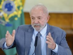 Reeleição de Lula ganha força em meio ao ‘tarifaço’ de Trump, indica a Quaest – CartaCapital