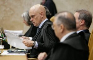 Moraes proíbe acampamentos em frente a quartéis e na Praça dos Três Poderes – CartaCapital