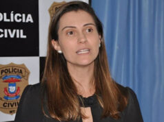 Perto do recesso, deputados devem convocar delegada de operação