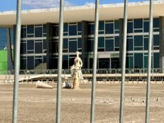 Em 2007, STF foi contra proibir atos na praça dos Três Poderes