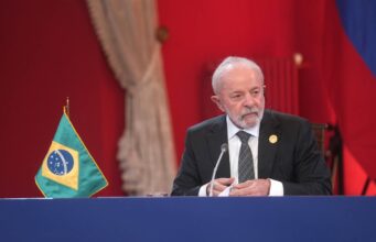 “Quero respeito”, diz Lula sobre tarifaço de Trump