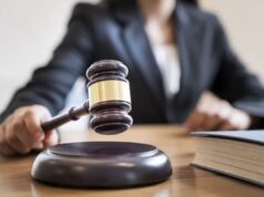 Justiça proíbe fixação de cartazes antiaborto em hospitais no Rio