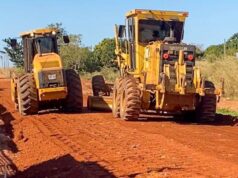 Viação e Obras intensifica serviços de recuperação viária em diversos bairros de Várzea Grande