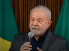 Aprovação de Lula cresce após tarifaço e empata com reprovação, diz Atlas/Bloomberg