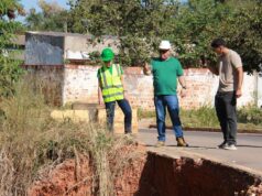 Rua Afonso Amarílio receberá obras de contenção, calçada, ciclovia e ampliação da via
