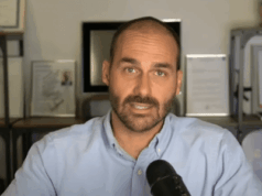 Eduardo Bolsonaro diz que não renunciará ao mandato de deputado