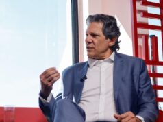 A 4 dias do tarifaço, Haddad apresenta plano de contingência a Lula