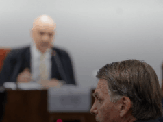 Moraes diz que Bolsonaro descumpriu medida, mas descarta prisão preventiva