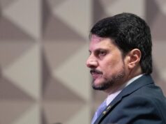 Marcos do Val pede licença do mandato no Senado