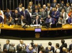 Motta nega acordo e diz que tomará providência após obstrução