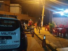 Homem é esfaqueado por dona de bar após ter parte íntima tocada