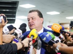 Max chama de folclore rumores de cela para Bolsonaro e diz que ex-presidente deve apenas cumprir determinações