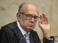 Gilmar faz acordo e deve suspender restrição a impeachment