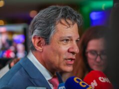 Ofensiva dos EUA é para ‘livrar a cara dos golpistas’ e reabilitar a extrema-direita no Brasil, diz Haddad – CartaCapital