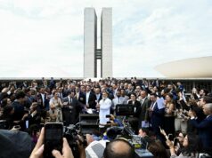Vice-presidente da Câmara ameaça pautar a anistia aos golpistas na ausência de Motta – CartaCapital