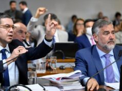 Acordo frustrado e discussão marcam início da CPI do INSS