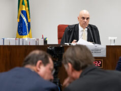 Vigilância de Bolsonaro: Moraes quer posição da PGR sobre pedido da PF