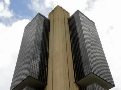 Poupança tem saída líquida de R$ 6,3 bi em julho, diz BC