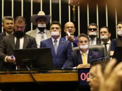 Partidos pedem a suspensão de 5 bolsonaristas por motim na Câmara – CartaCapital