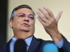 Dino barra revalidação de restos a pagar ligados ao orçamento secreto